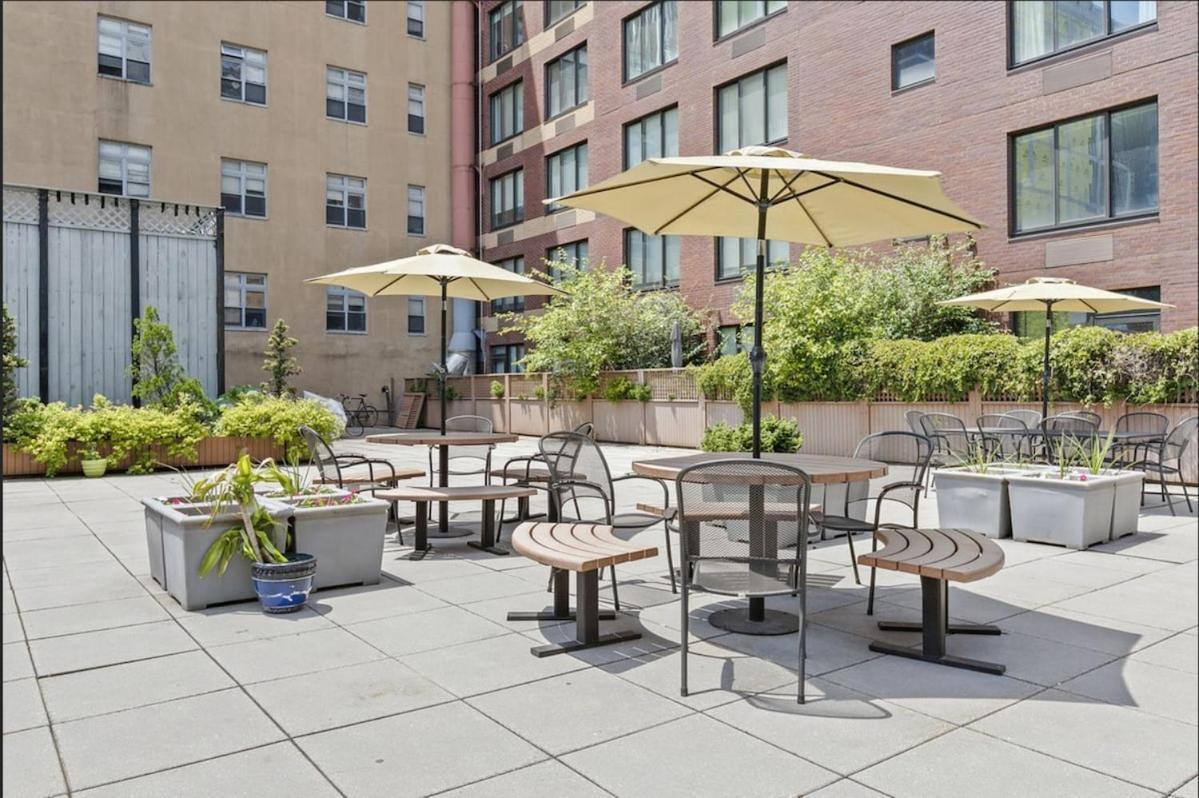 Doorman! High Floor! Views! Elevator! Free Gym! Nova York
